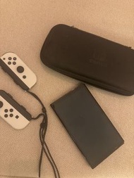 Nintendo Switch OLED + Super Mario bros Wonder.