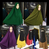 Khimar Wanita Muslimah