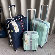 &lt;免運費&gt; 英國🇬🇧 it luggage 行李箱 行李喼 喼 20/25/29 吋 行李箱 旅行 拉捍箱 travel luggage baggage suitcase gip