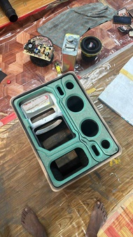 ตู้ลำโพงงานดิบไม้เขียวกระแทกข้างใส่ดอก 8 นิ้วกลาง 4 นิ้วแหลม 3 นิ้วช่องเพจ 7 × 25