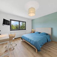 โรงแรม Villa66 Private bedroom 3 - Shared Kitchen - Livange