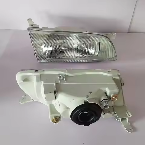 A Pair Car Headlight for Toyota Sprinter Carib AE100 Ae110 1998 Sprinter Headlamp 8117013140 8115013