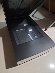 Epson Perfection V700 Photo Scanner 相片底片掃描器