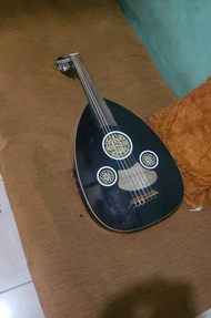 gitar oud (gambus) hitam semi