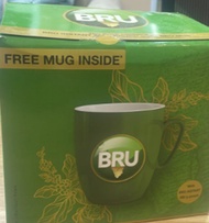 Free Mug Gift Pack- BRU INSTANT COFFEE 200 GM-Expiry date 14 Aug 2024
