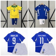 2002 2004 Brazil Retro Home Away Kids Soccer Kit Ronaldo Ronaldinho Kaka Sports Sets for Boys