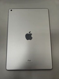 Ipad 8 代 128GB 連apple pencil