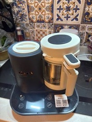 Beaba  6 合 1 智能Babycook Smart 嬰兒輔食機 攪拌機 攪拌器 蒸煮機 果泥 肉泥 米糊 加固餵食器 數碼屏幕連內置電子磅 食譜  (蒸氣、 攪拌、翻熱、解凍、消毒/加熱奶瓶)