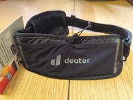 Deuter腰包