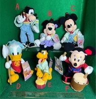 (收藏玩具）全新 絕對懷舊 A、B、C、E - SEGA (2002) Disney 迪士尼角色 高飛狗/米奇/米妮/布魯托 韓服樂手造型毛公仔  D - SEGA (2001) 唐老鴨武士造型毛公仔