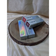 Long lipstick azzura