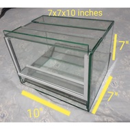 glass enclosure for tarantula and pets 7x7x10 inches