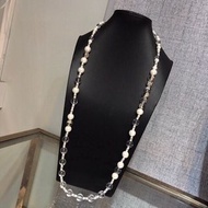香港順豐包郵 香奈兒珍珠毛衣鏈 經典雙C標誌 金色鏈條黑白珍珠設計 時尚百搭頸鏈