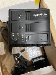 Cyberslim 雙層硬碟外接盒