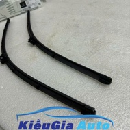 Mercedes E450 W213 2018-2023 A front wiper blade2138205901