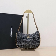 CHANEL 23B皮穿鏈邊嬉皮包Hobo單肩斜挎包單鏈條黑白毛呢晶片開金扣肩背包