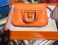 Hermès Mini Halzan Hermes 橙色 not Chanel Lindy Constance Kelly Birkin Roulis Evelyn garden party herb