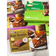 พร้อมส่ง ช็อคโกแลต ผสมเหล้ารัม เข้มข้น ญี่ปุ่น Lotte Meiji Rummy Rum&Raisin