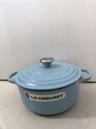Le Creuset LC 圓形琺瑯鑄鐵鍋 20厘米 Sugar Blue