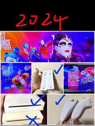 Wii500gb繁體壹套！內入🈵️有280幾個遊戲!正版手掣配件！白淨冇變黃冇崩，超華麗版面，勁多體感遊戲，假日運動聚會親子神機,最重要遊戲全部玩得，不會玩下死機！影響心情！專業技術，不會磚！放心享受完美體驗！趣味遠超Xbox/PS4 switch.拒絕細手指小遊戲，由320G直接升級到500G280games.測好100%無壞軌（重要‼️長命版）加量冇加價！識貨人仕首選.wii配件唔好貪平貪多，會夾老番副廠嘢畀你，嚴重影響體驗！我只賣靚嘢，唔會玩玩下就打柴，敢包保養！7日有壞包換，相信專業！玩得安心！