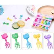 Cute Character Bento Skewers 10Pcs Plastic Fruit and Cake Fork Skewers/ - Dog Cat