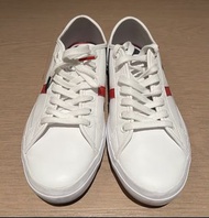 Lacoste sneakers 鱷魚仔 大童碼 出街 休閒鞋