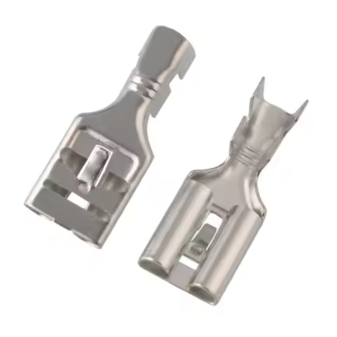 100/200pcs 9.5 Plug spring terminal Automobile high current terminal block Straight plug barbed DJ62