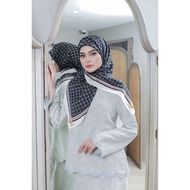 ARIANI LUXE SQUARE WINOLA