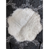 (READY STOCK) Kaison Flower Shape Fur Rug Carpet 60x60 (White)