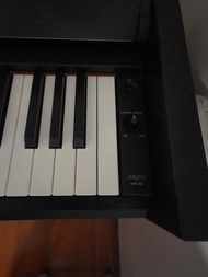 Yamaha Arius YDP-s52 (有時嗶嗶聲)