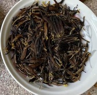 香蕉花茶 五葉松茶 刺果番荔枝茶 松鶴茶/『松針枕』『松針床』 學童『松針午睡枕』