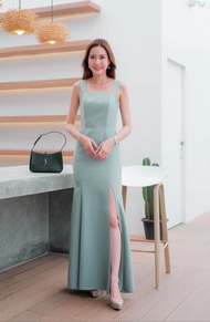 Sista Box Sarina Long Dress เดรสยาวไปงาน ระบายหางปลา ผ่าหน้าขา