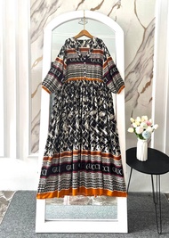 Midi Yulia Kancing dress rayon premium motif bunga