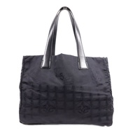 CHANEL 尼龍New Travel Line Tote金扣手挽袋