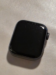 Apple watch 5 40mm LTE 100%電池健康度（新賬號及有負評者免問即Block）