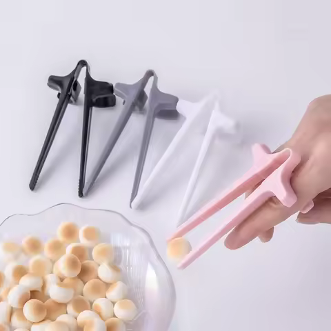1pc Finger Chopsticks Game Player Snack Chopstick Holder Plastic Game Finger Cover Game Controller T