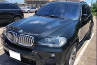 2008 BMW X5 3.0si 黑色  實際里程：17萬公里  引擎燃料：汽油  驅動方式：2WD  排  氣  量：3.0L 乘客數：5門5座  售價：12萬  💡賞車專線⓿❾❺❽❻❶❽❻❶❸ 