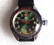 蘇聯/俄羅斯製造的 Vostok Komandirskie 十七石機械手動上鍊手錶