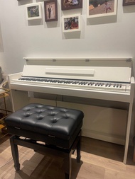 Yamaha digital piano, like new (YDP-S52)