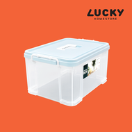 LUCKY HOME กล่องพลาสติกใสมีฝาปิดและหูหิ้ว (L) (ใส่ A4 ได้) ขนาด(รวมหูจับรวมขอบ) 28x38.5x21 CK-015