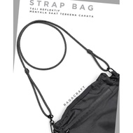 CAHAYA Ragacraft - Adjustable Reflective Bag Strap – Light Up Bag Strap When Exposed to Light | Stro