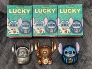 URDU福部屋系列 FUKUHEYA LUCKY Series 2史迪仔 Stitch 招財貓達摩 盲盒公仔 模型 Figure 原色銀色黃銅色招財達摩👉🏻3️⃣種款式👈🏻