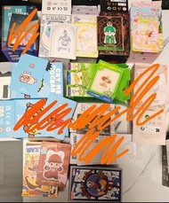 任選$40  1隻，$100 3隻 cryBaby淚流成河盲盒手辦（游游章魚，海兔）哭娃 情人節系列（心碎面具） labubu the monster 凌晨一點系列（抱抱時間) chaka 琉璃曲系列