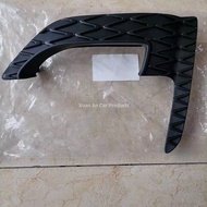 Lexus CT200H Rear Bumper Light Under Trim Rear Bumper Under Fixing Bracket