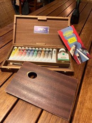 Brand New Winsor & Newton wooden oil colour set 全新溫莎牛頓 12色油畫顏料木盒套裝 連低氣味溶劑、畫筆及木製調色版  送禮🎁自用皆宜