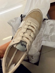 Coach 墊底波鞋款