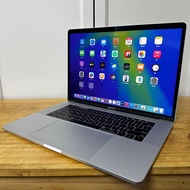 MacBook Pro  i7六核 16G RAM 256G SSD 15‘’吋 2K螢幕mon 2018 獨立顯卡文書設計商務型蘋果手提電腦二手筆記本notebook