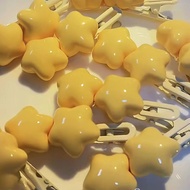 现货！奶fufu胖星星发夹可爱黄色发夹发饰软萌甜妹刘海边夹学生刘海发饰Milk Fufu Fat Star Hair Clip Cute Yellow Hair