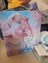 全新現貨 Taito AMP+ 初音未來櫻未來櫻花裙ver. 櫻初音 景品 Figure