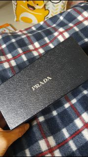 PRADA gift box - 16.5cm X 6cm sunglasses box